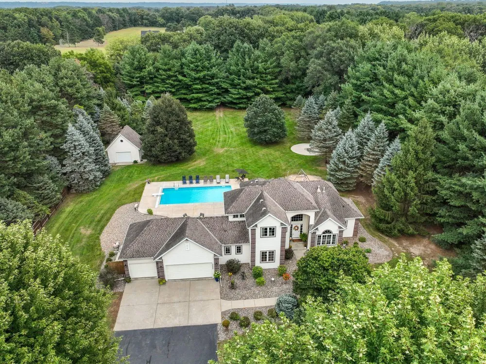 19860 Orr Avenue Hastings, MN 55033
