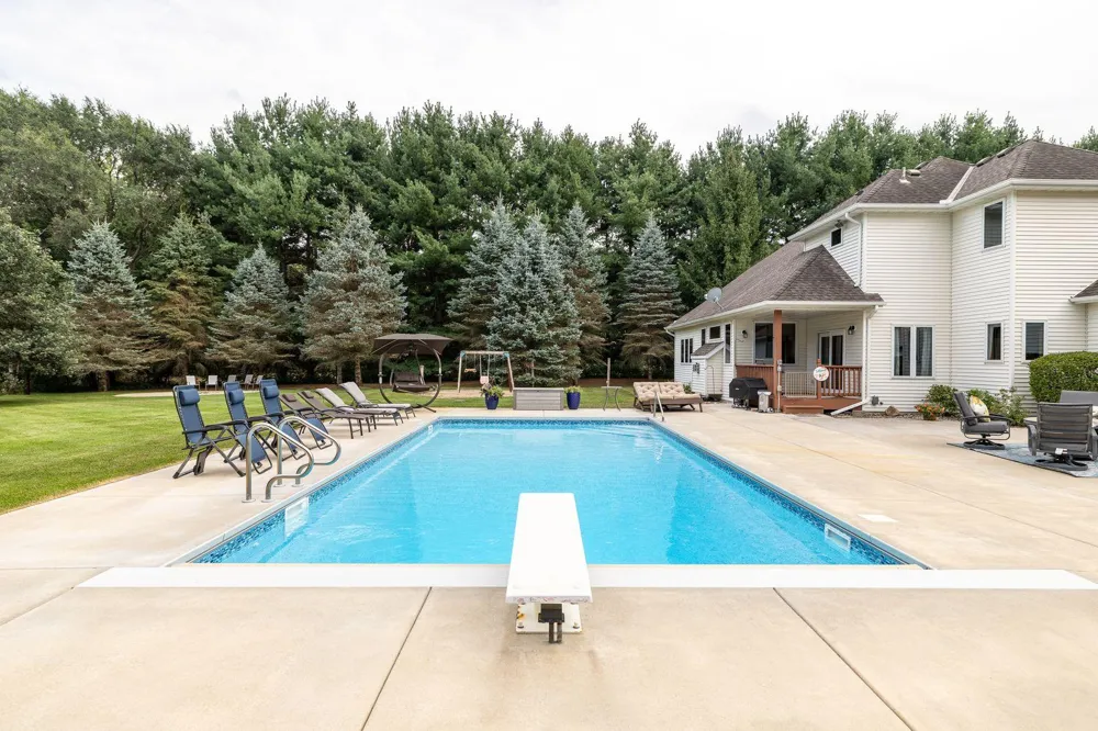 19860 Orr Avenue Hastings, MN 55033