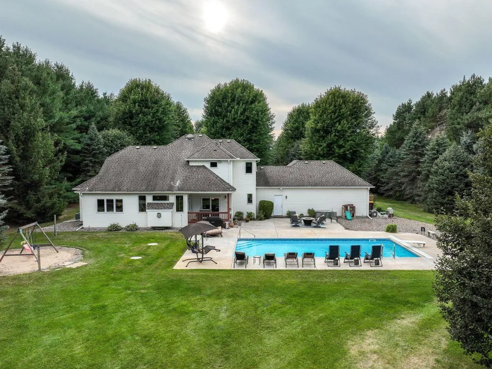 19860 Orr Avenue Hastings, MN 55033