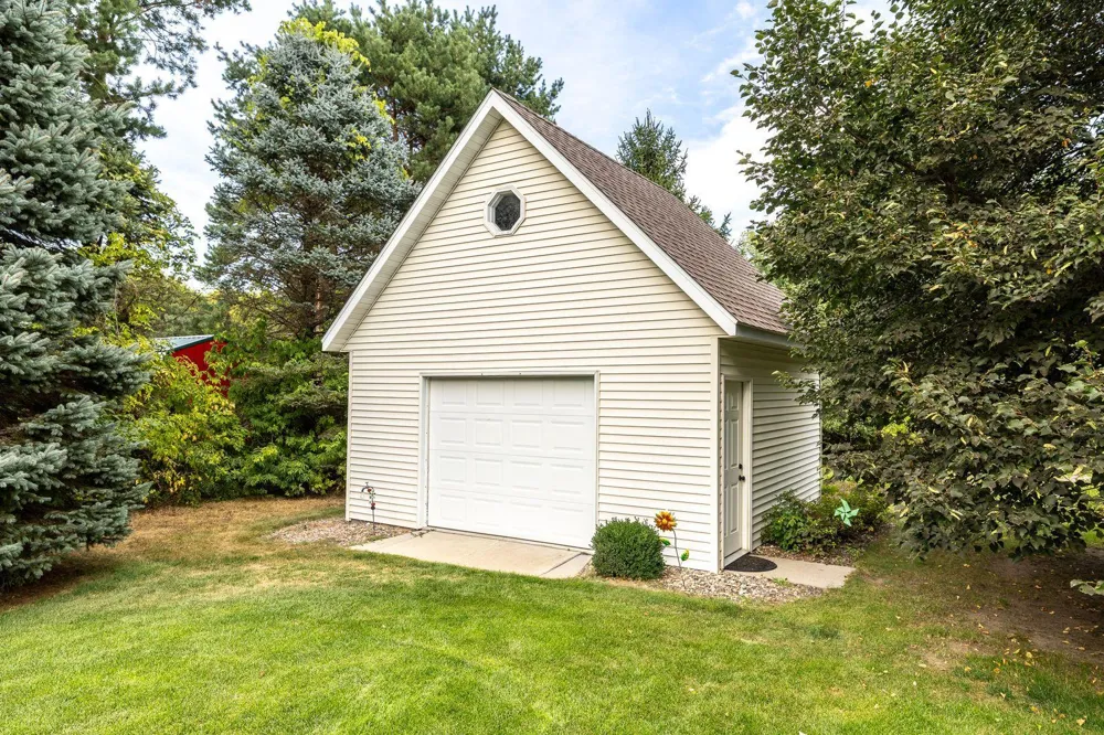 19860 Orr Avenue Hastings, MN 55033