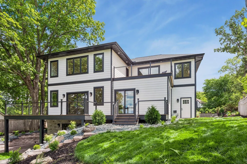 17310 County Rd 101 W Minnetonka, MN 55391