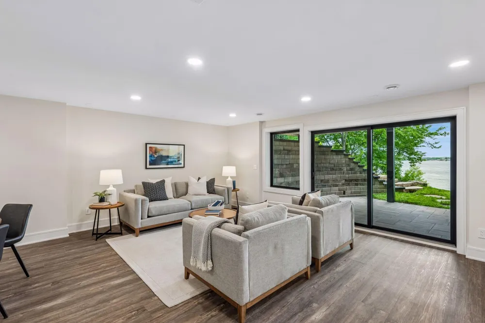 17310 County Rd 101 W Minnetonka, MN 55391