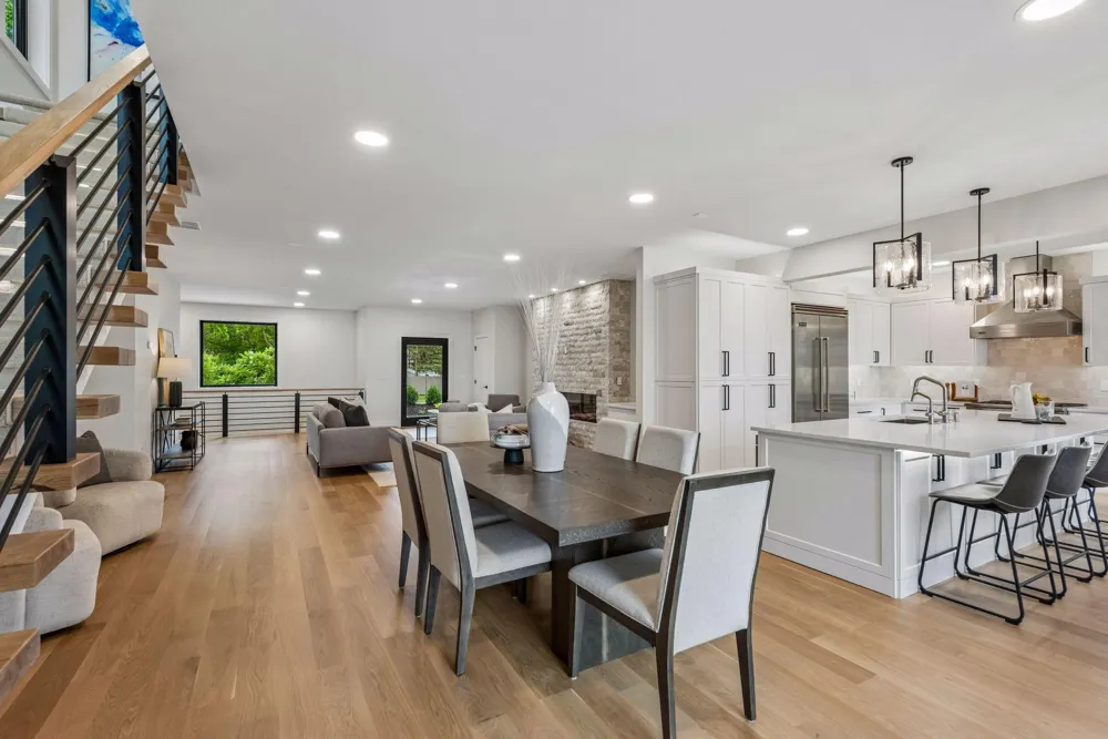 17310 County Rd 101 W Minnetonka, MN 55391