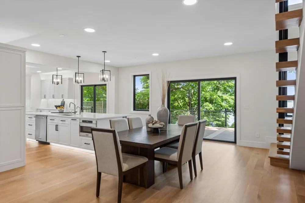 17310 County Rd 101 W Minnetonka, MN 55391