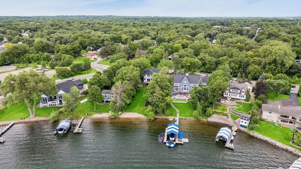 17310 County Rd 101 W Minnetonka, MN 55391