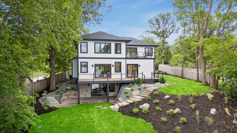 17310 County Rd 101 W Minnetonka, MN 55391