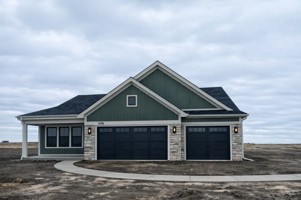 8827 63rd Street S Cottage Grove, MN 55016