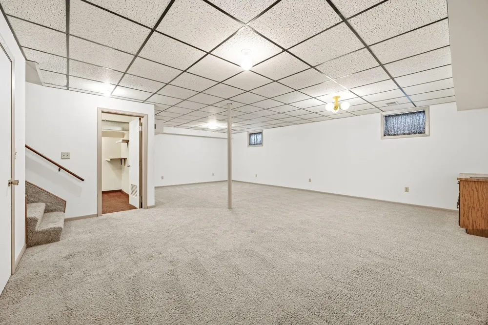 522 Shady Ridge Road NW Hutchinson, MN 55350