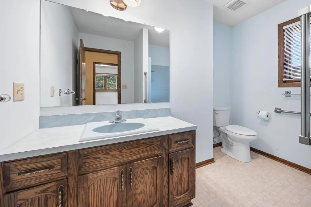 522 Shady Ridge Road NW Hutchinson, MN 55350