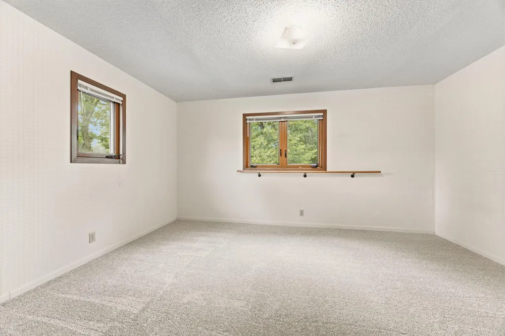 522 Shady Ridge Road NW Hutchinson, MN 55350
