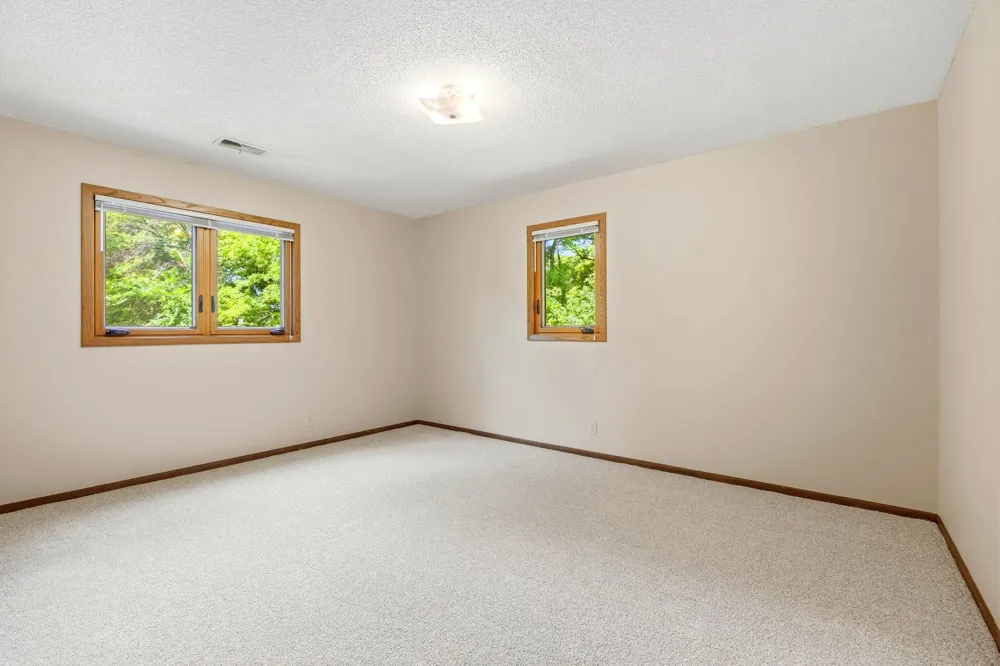 522 Shady Ridge Road NW Hutchinson, MN 55350