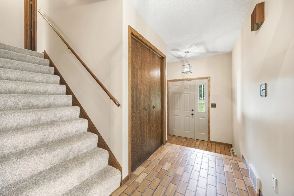 522 Shady Ridge Road NW Hutchinson, MN 55350