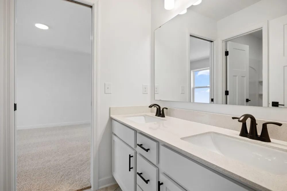 1088 Adamstown Drive Rosemount, MN 55068