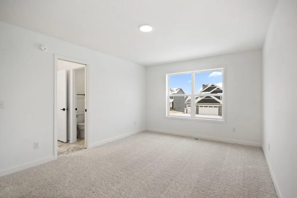 1088 Adamstown Drive Rosemount, MN 55068