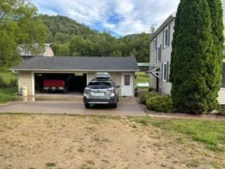 745 Hanson Valley Road Houston, MN 55943
