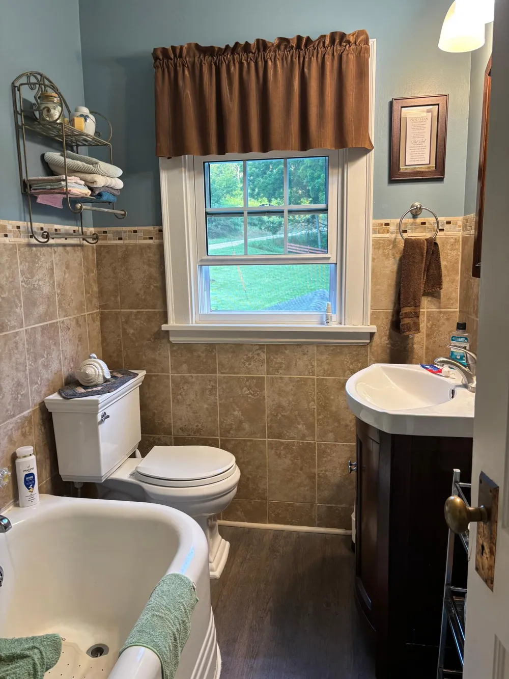745 Hanson Valley Road Houston, MN 55943