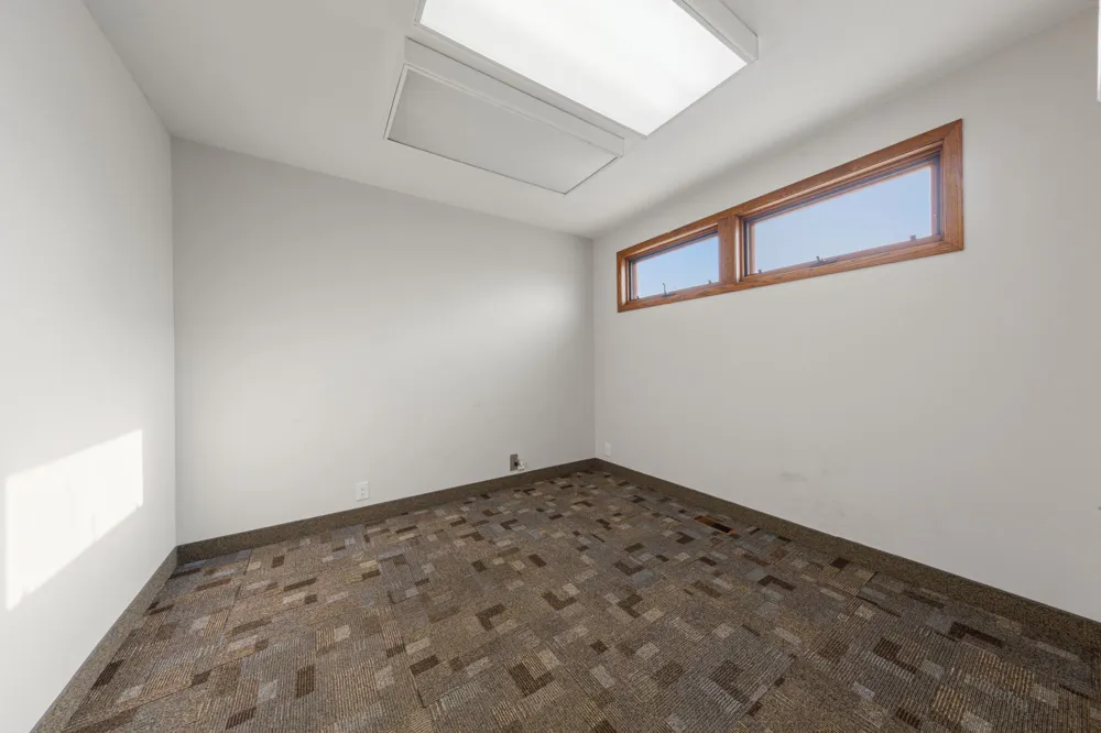 152 E Pearl Street Owatonna, MN 55060