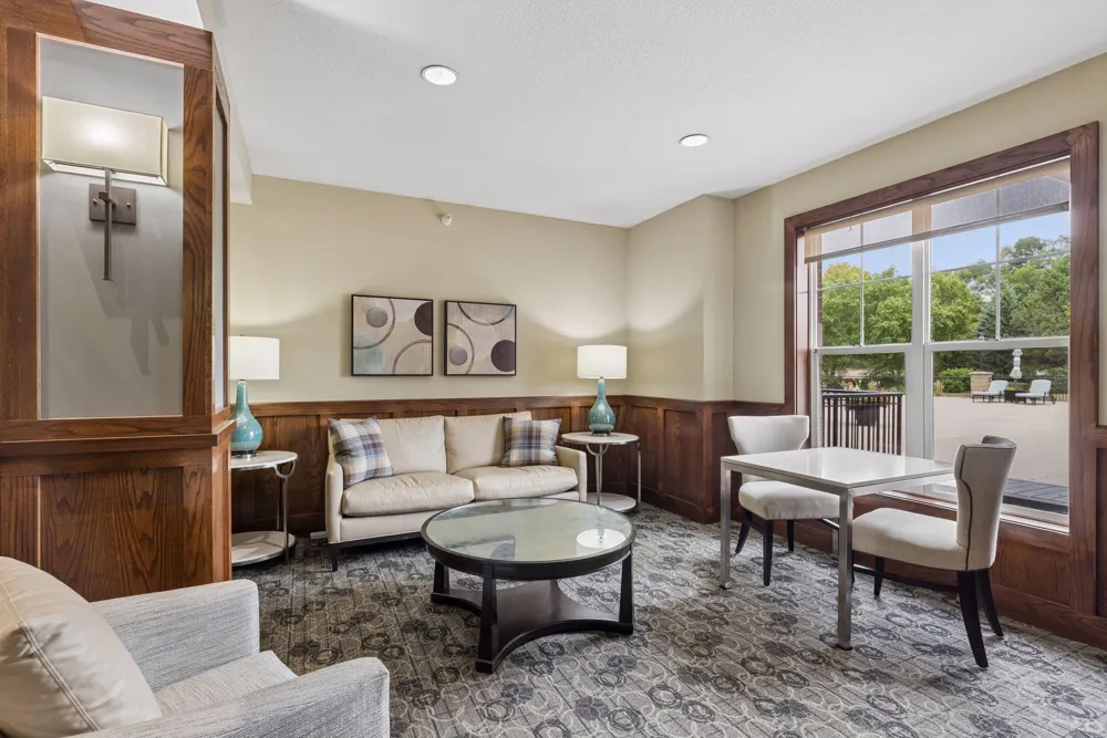 1800 Graham Avenue #309 Saint Paul, MN 55116