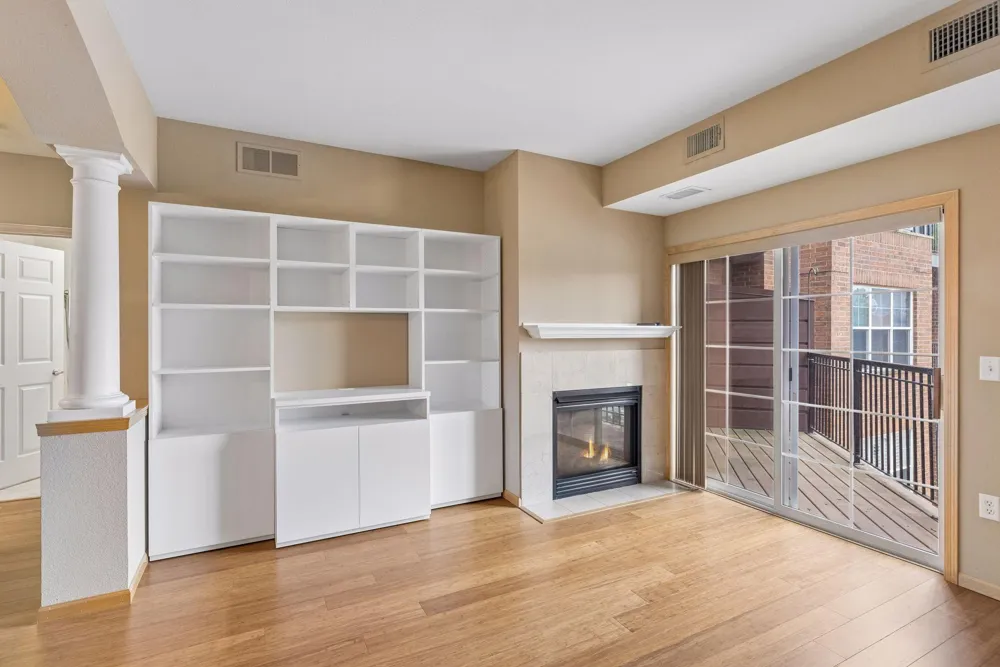 1800 Graham Avenue #309 Saint Paul, MN 55116