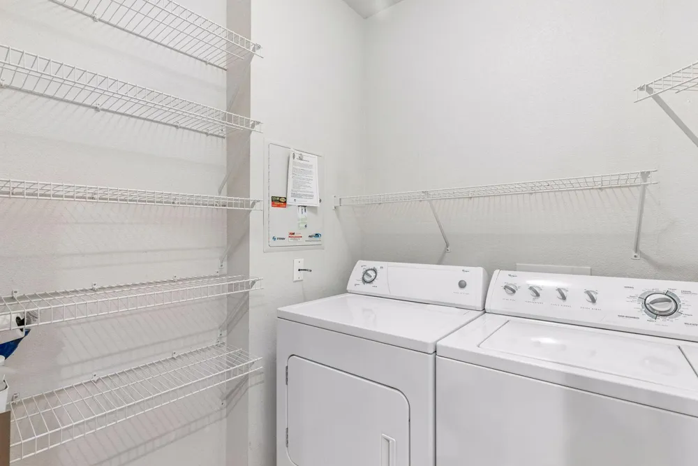 1800 Graham Avenue #309 Saint Paul, MN 55116