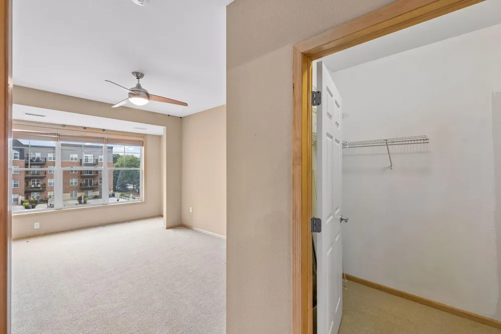 1800 Graham Avenue #309 Saint Paul, MN 55116