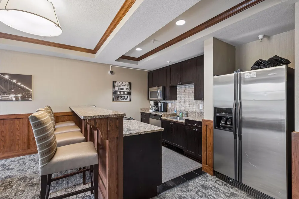 1800 Graham Avenue #309 Saint Paul, MN 55116