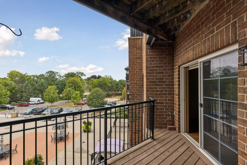 1800 Graham Avenue #309 Saint Paul, MN 55116