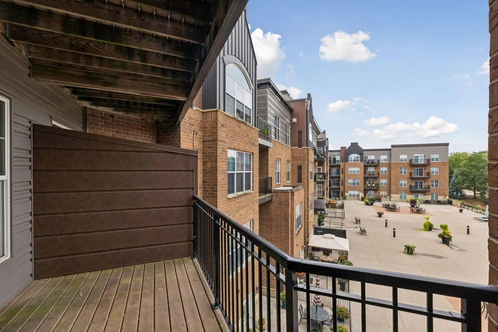 1800 Graham Avenue #309 Saint Paul, MN 55116