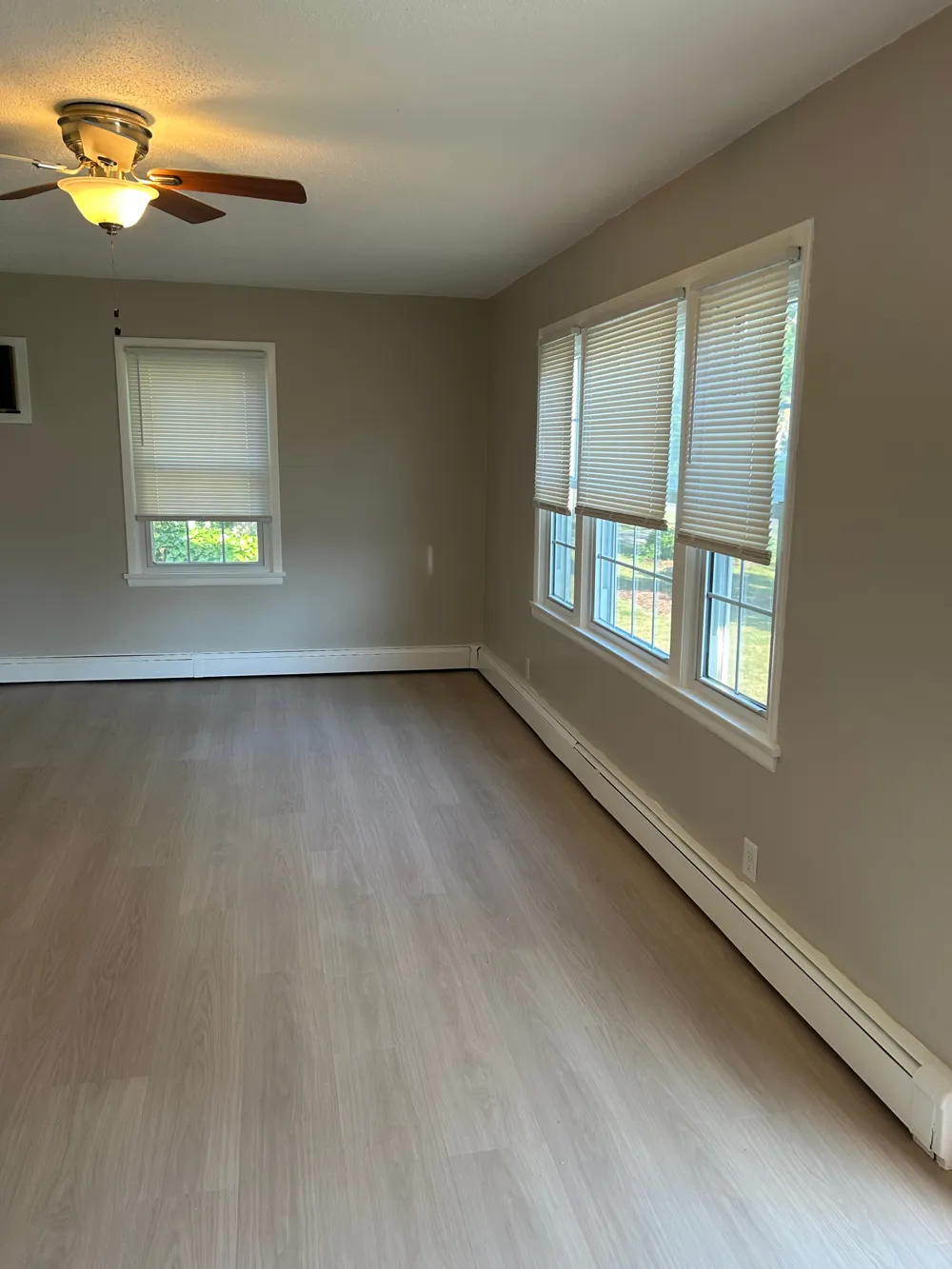 24 W 3rd Street Waconia, MN 55387