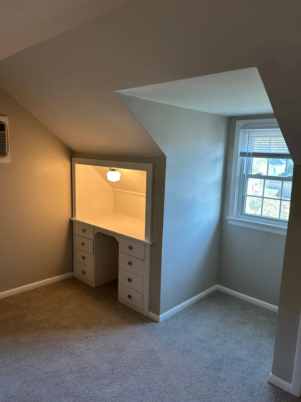 24 W 3rd Street Waconia, MN 55387