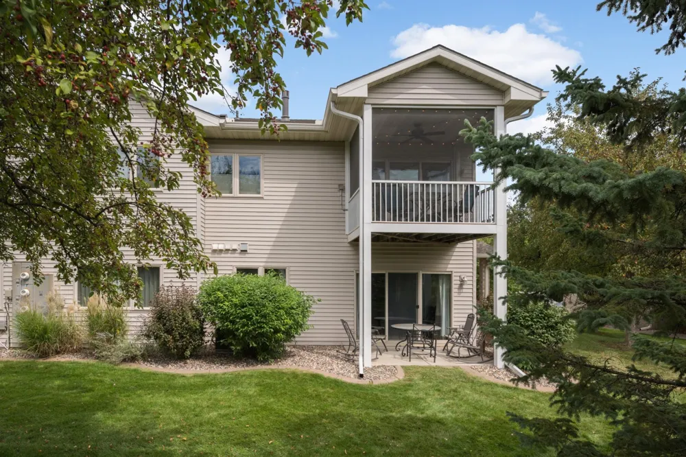 7333 Bolton Way Inver Grove Heights, MN 55076