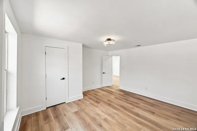 1008 Stonewall San Antonio, TX 78211