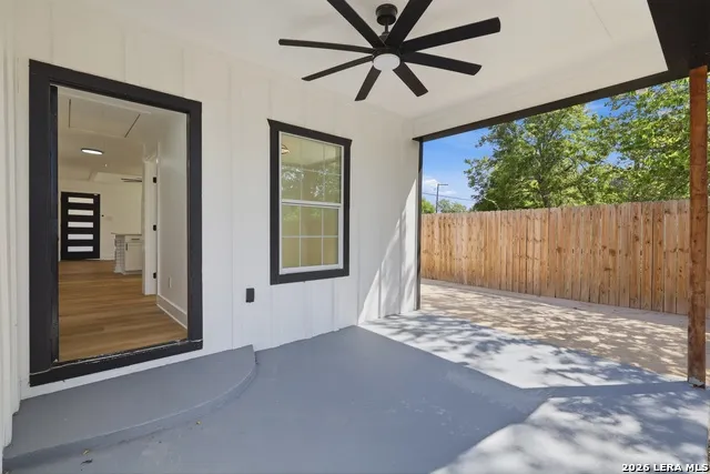 1008 Stonewall San Antonio, TX 78211