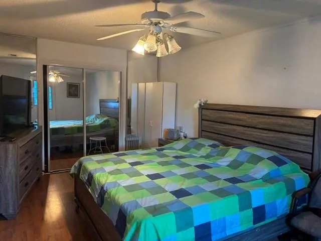 9718 Debbie Lane Houston, TX 77038