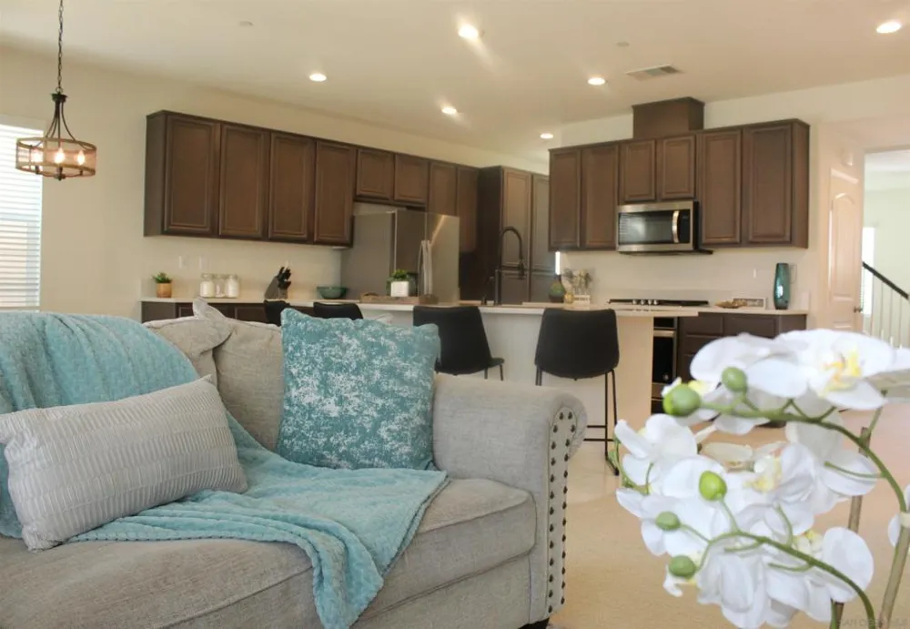 1811 Mattero Avenue Chula Vista, CA 91913