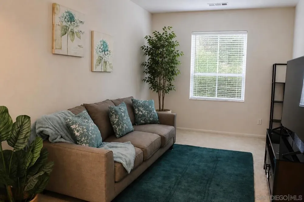 1811 Mattero Avenue Chula Vista, CA 91913