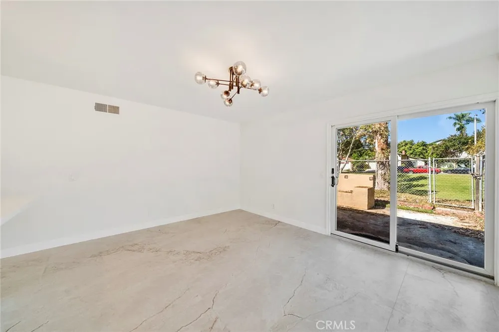 5661 Amberdale Dr Yorba Linda, CA 92886