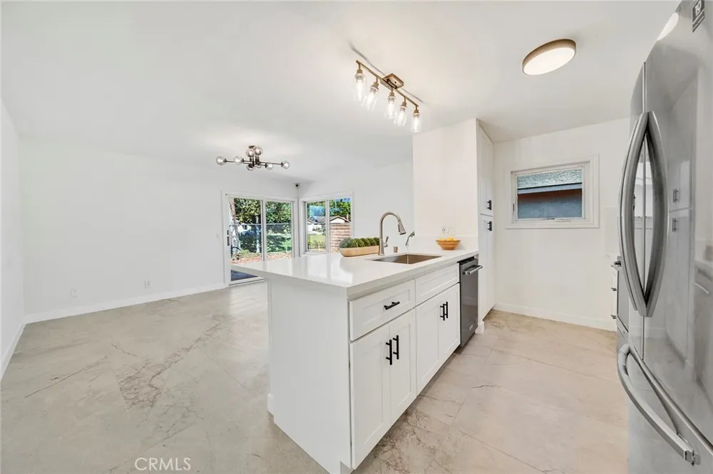 5661 Amberdale Dr Yorba Linda, CA 92886