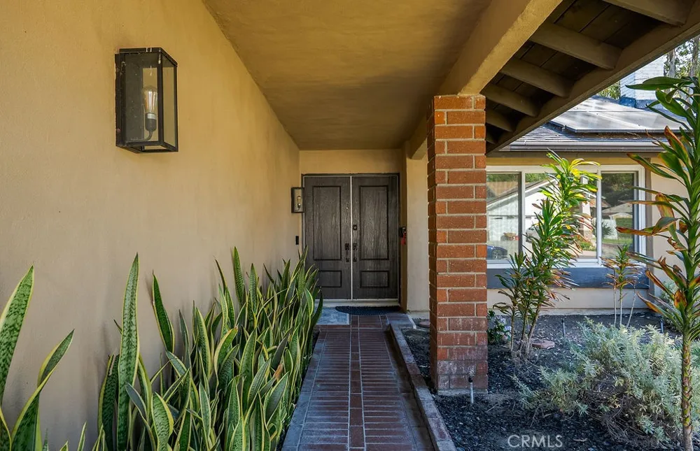 5661 Amberdale Dr Yorba Linda, CA 92886