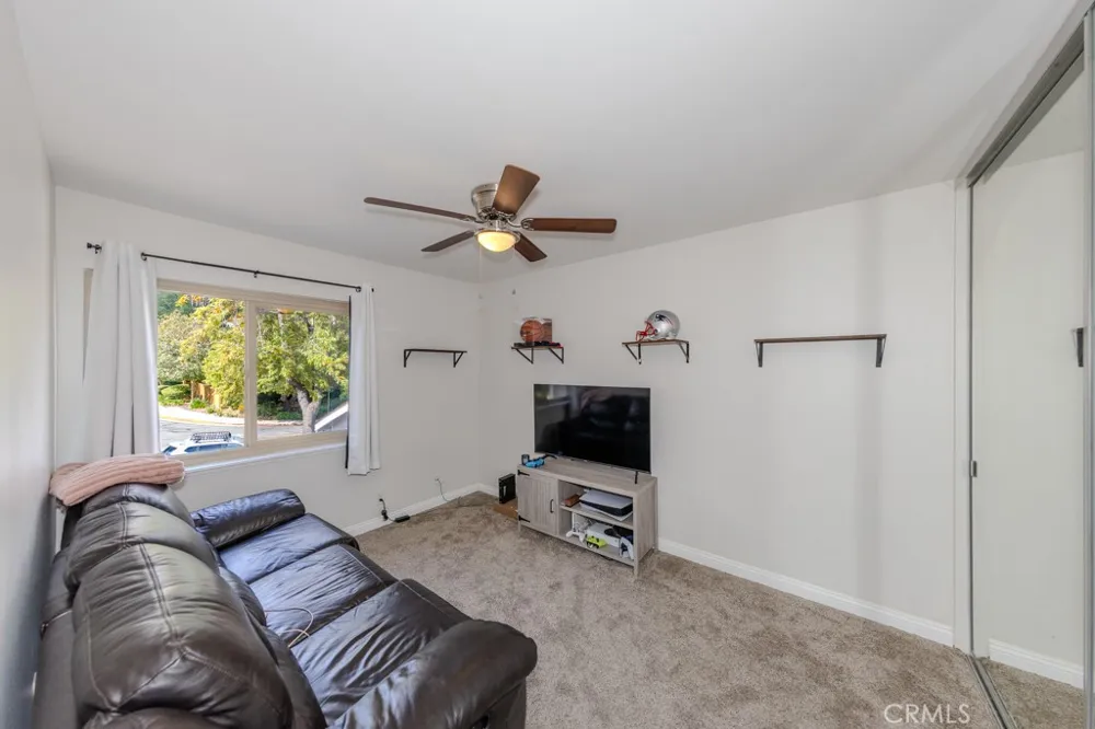 6597 E Camino Vista #2 Anaheim Hills, CA 92807