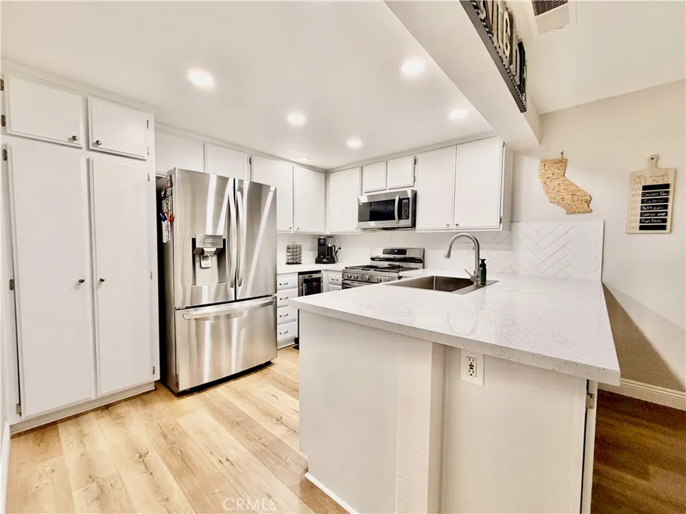 6597 E Camino Vista #2 Anaheim Hills, CA 92807