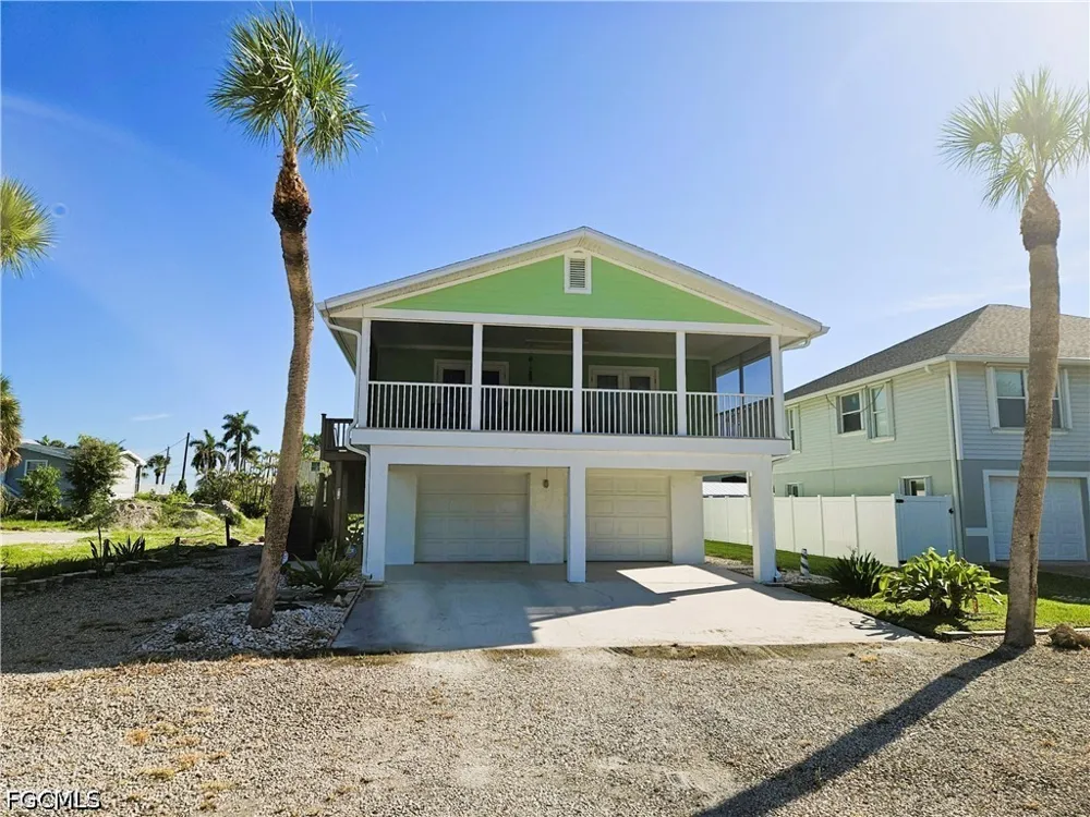 North Street Fort Myers Beach, FL 33931