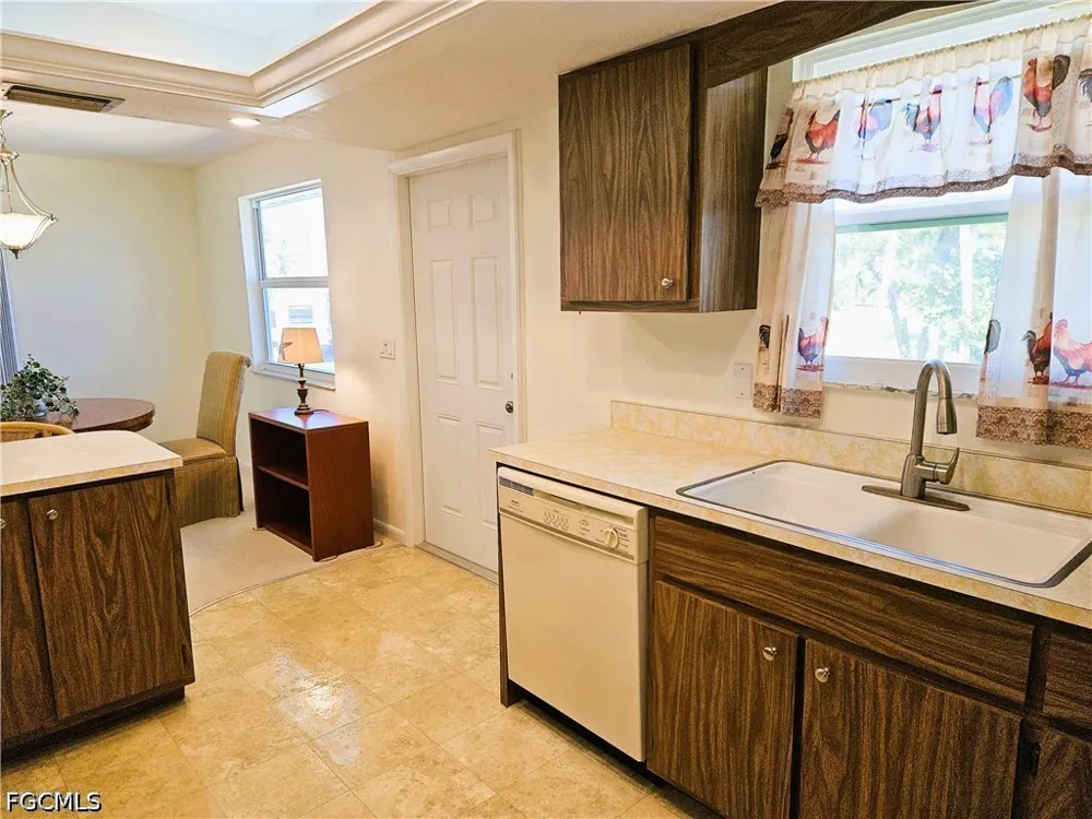 North Street Fort Myers Beach, FL 33931