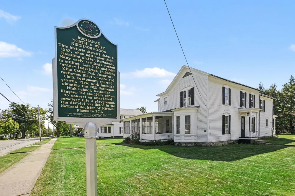 313 W Front Street Buchanan, MI 49107