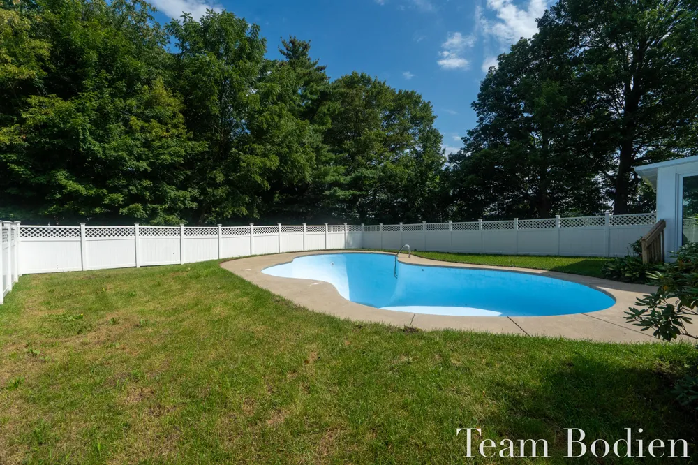 395 E Maple Street Climax, MI 49034