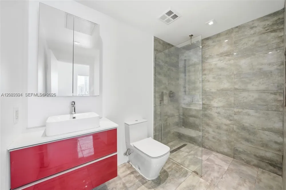 10 SW South River Dr #804 Miami, FL 33130