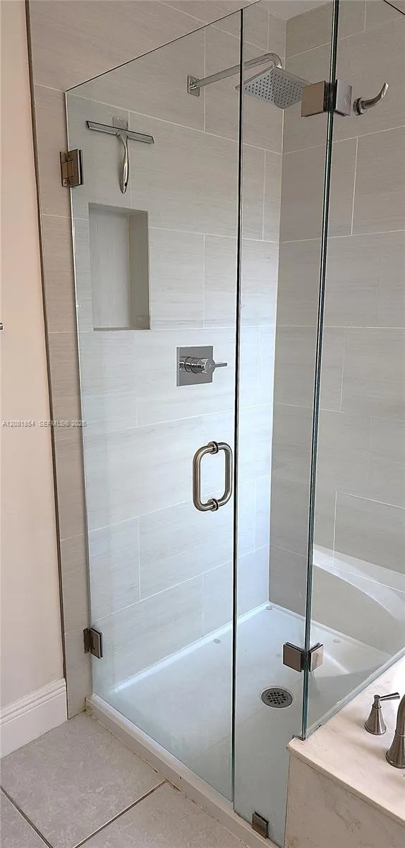 241 NW 154th Ave Pembroke Pines, FL 33028