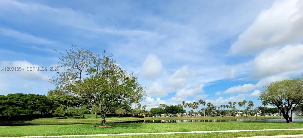 241 NW 154th Ave Pembroke Pines, FL 33028