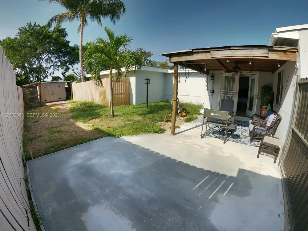 2236 Grant St #F Hollywood, FL 33020