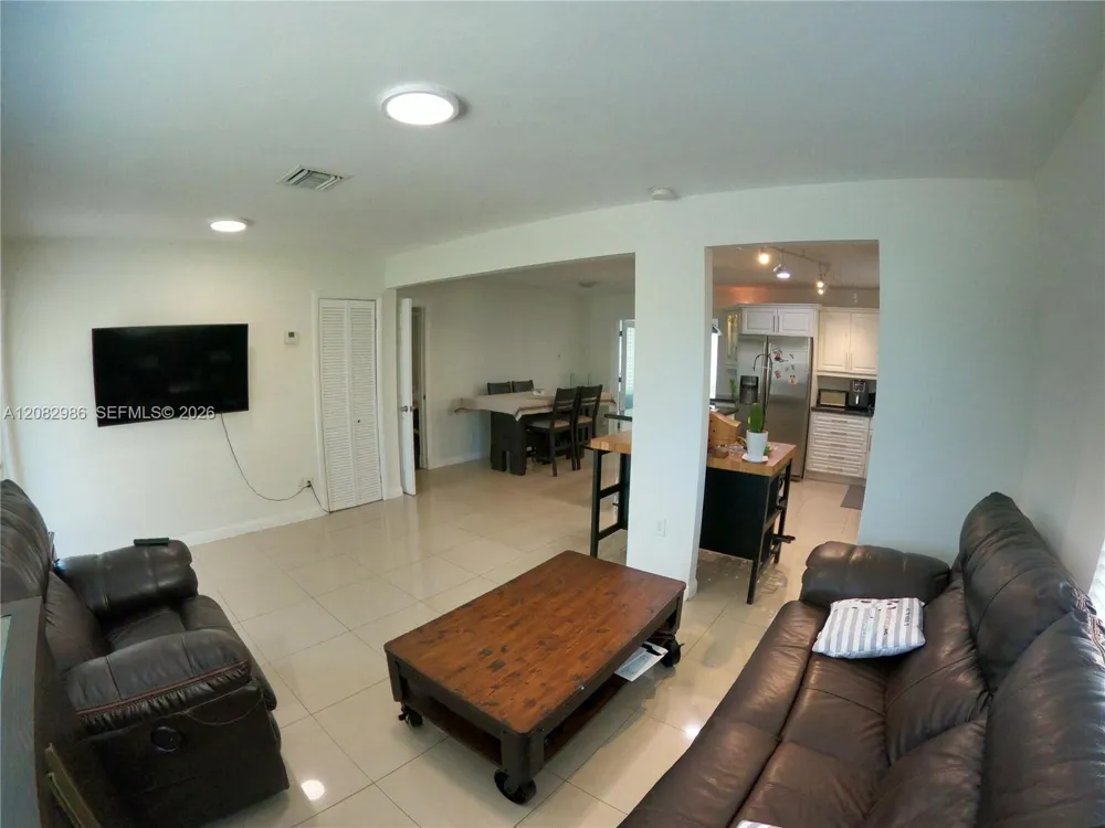 2236 Grant St #F Hollywood, FL 33020